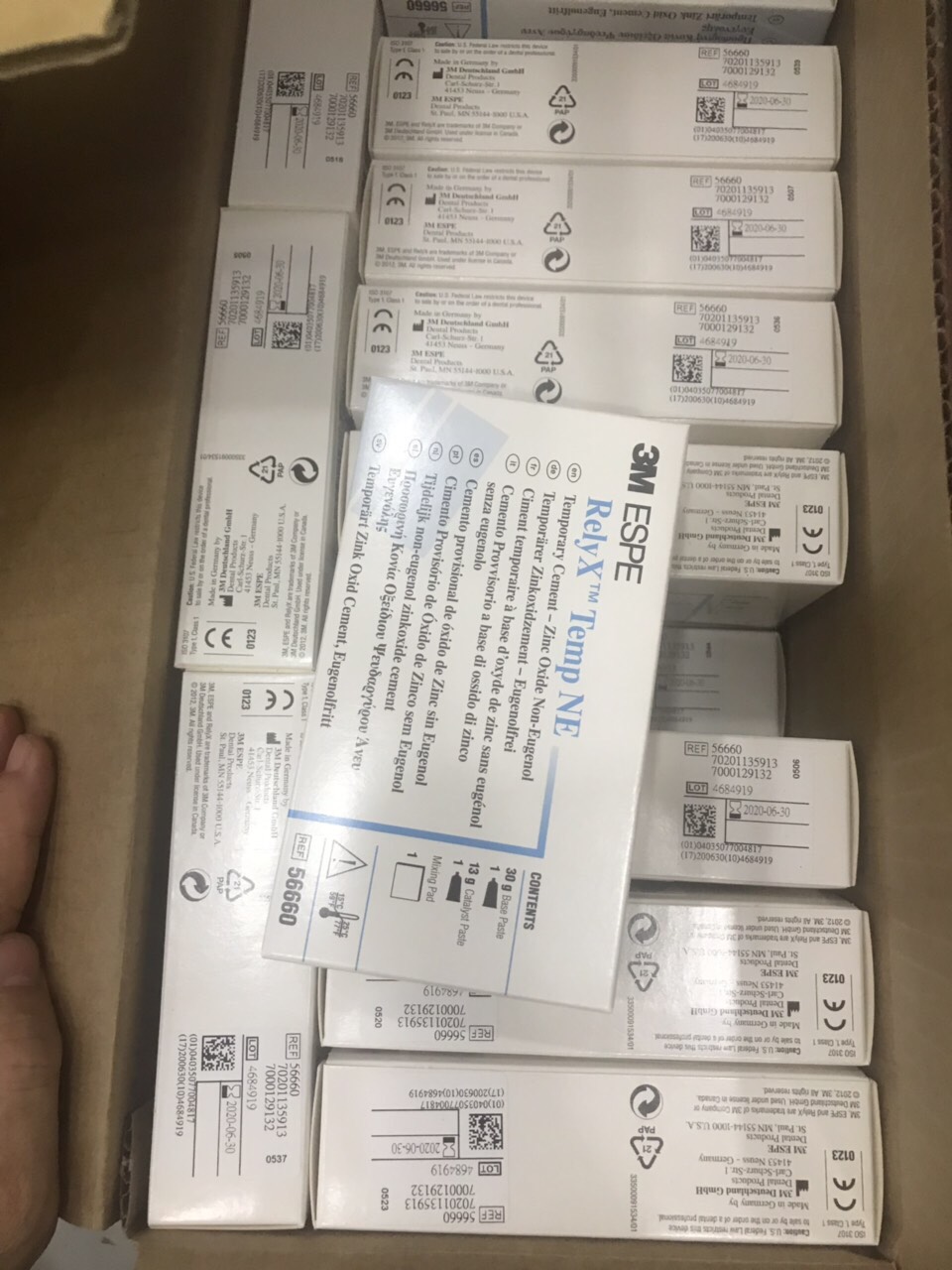 Gắn tạm 3m relyx™ temp ne