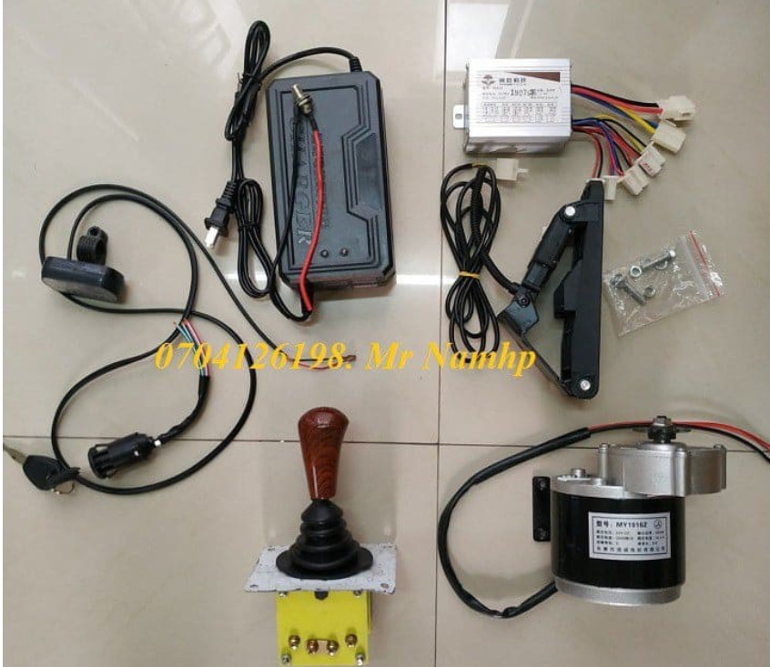 Combo bộ chế 12v,350w điều tốc động cơ cần gạt đảo chiều khủng,chân ga,khóa điện, báo điện chế ô tô điện trẻ em.