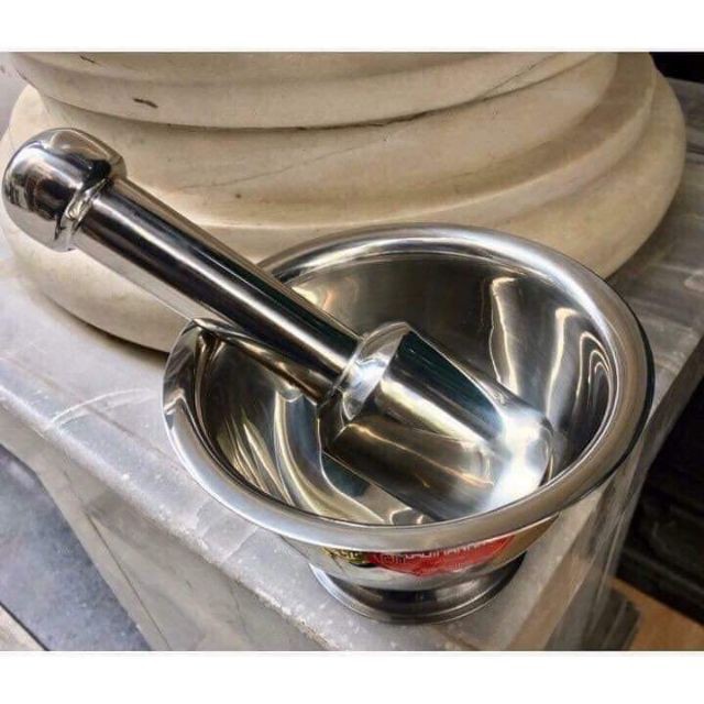 Bộ cối chày inox sáng bóng không gỉ