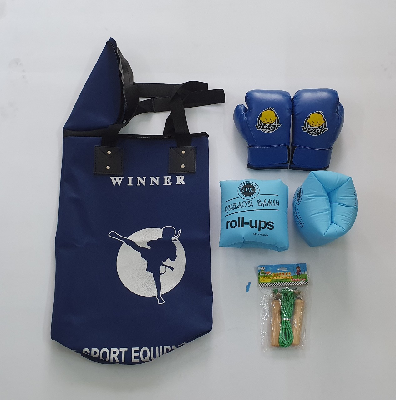 Combo vỏ bao tập đấm trẻ em + găng tặng kèm dây nhảy, phao tay