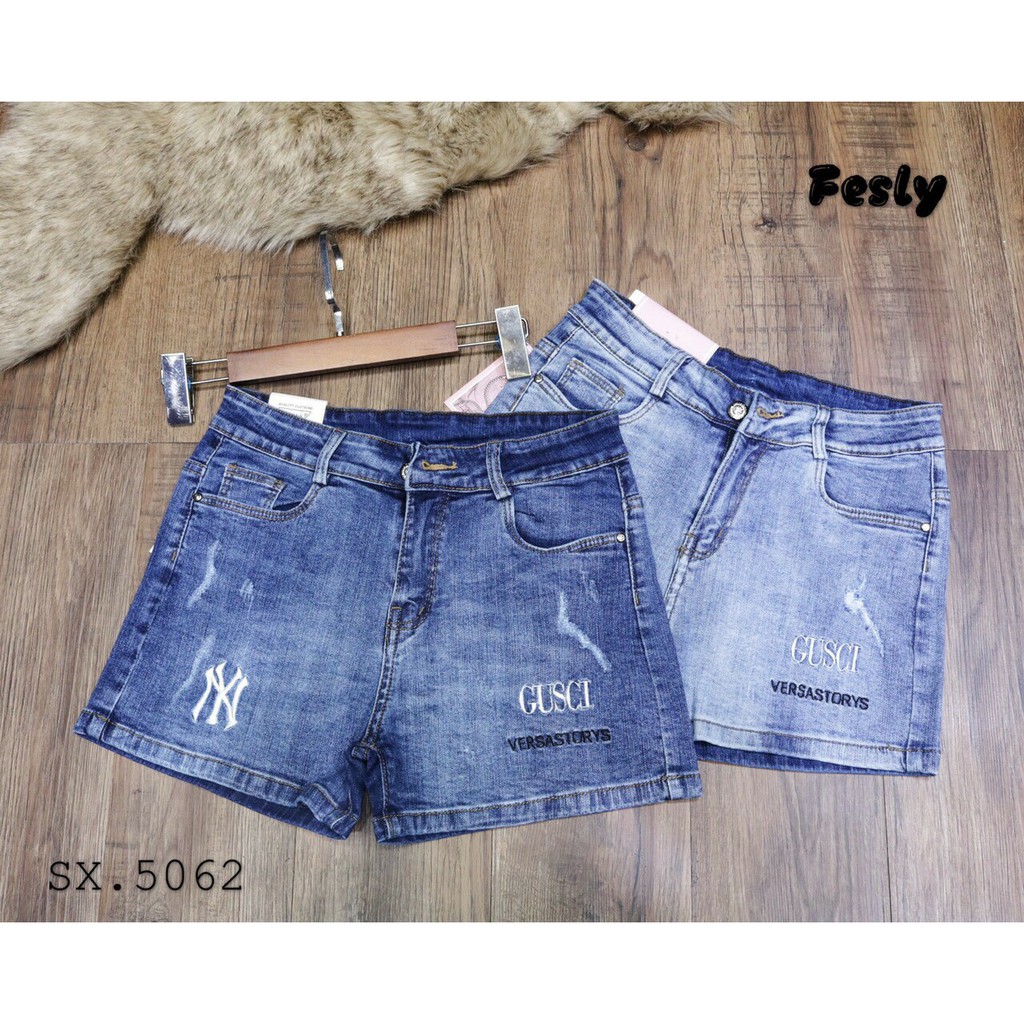 Quần sooc jeans nữ xanh thêu cạp cao