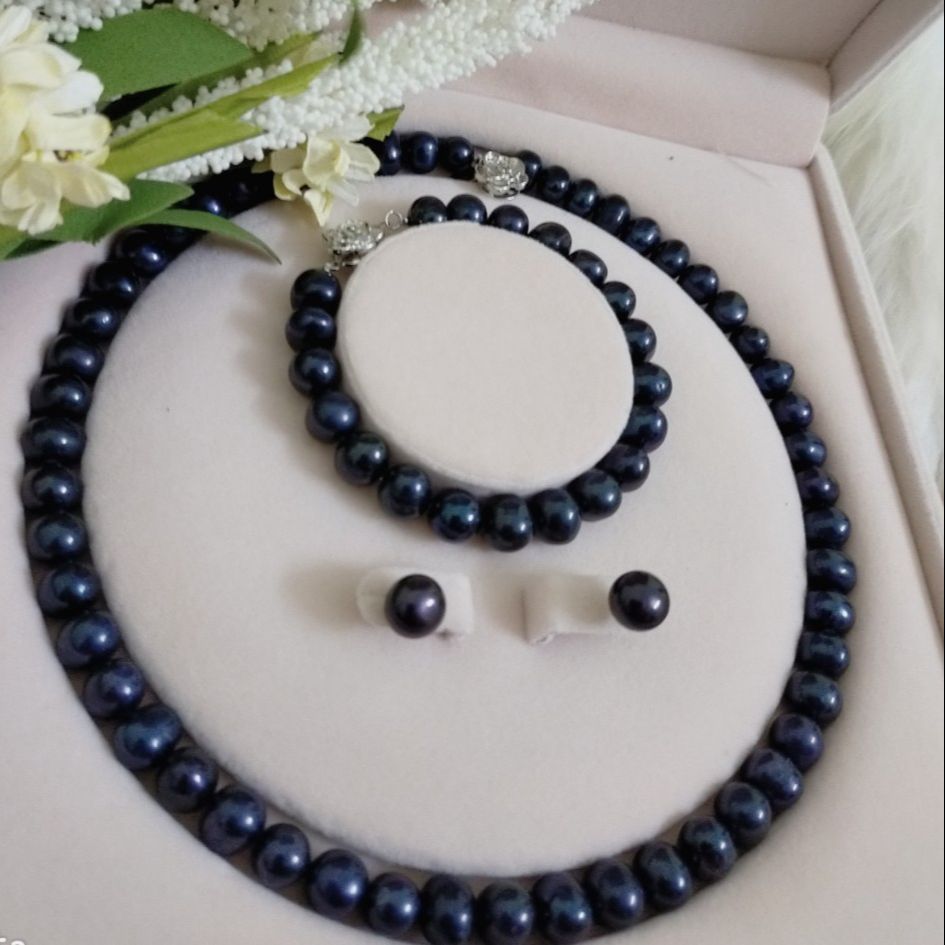 Bộ trang sức ngọc trai thật nước ngọt 10li màu đen 3 món ( vòng cổ, vòng tay, bông tai) đã có hộp, có bán lẻ món