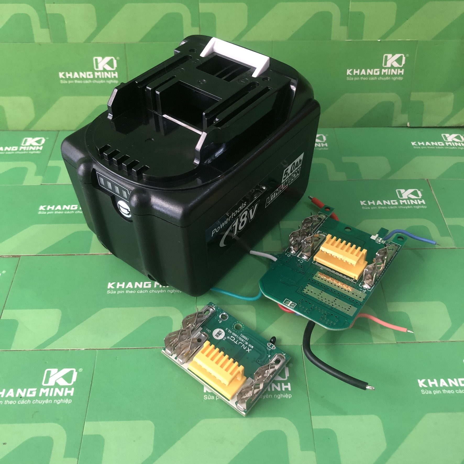 [HCM]Vỏ mạch pin Makita 18V 5S 3P Led báo pin ngang và nhận sạc zin