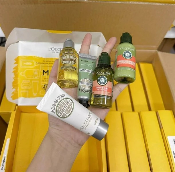 Set dưỡng loccitane 5 món