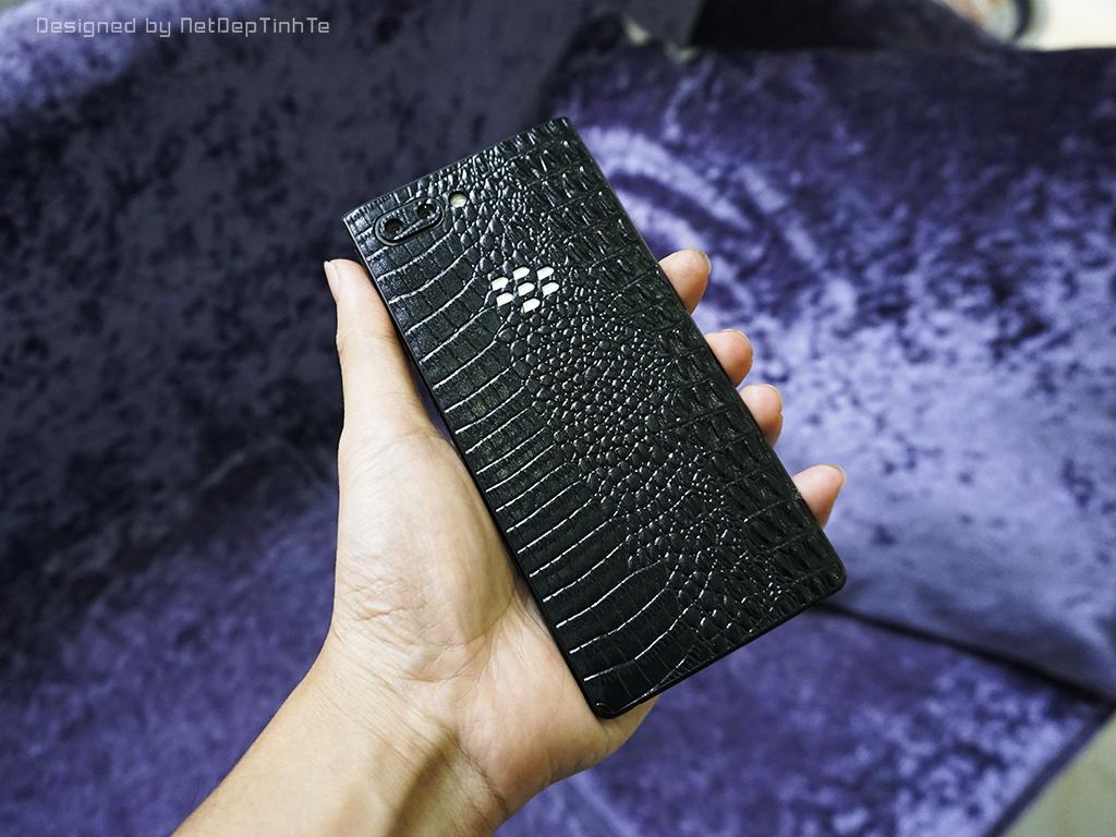 Miếng dán da điện thoại BlackBerry Key2
