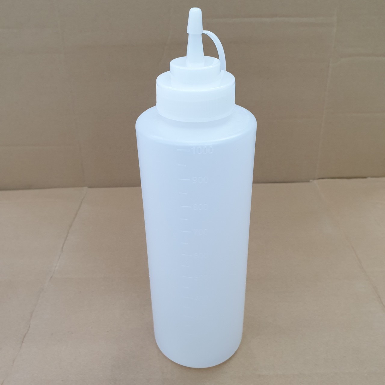 Chai nhựa đựng sốt 1000ml