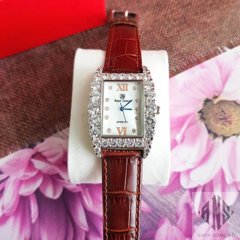 Đồng hồ royal crown nữ 6111 dây da nâu 30x34mm