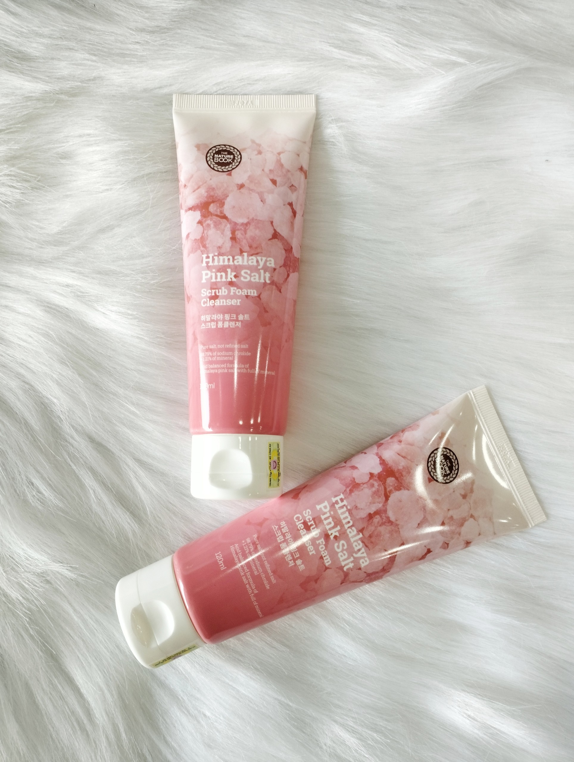 Sữa rửa mặt muối hồng Himalaya The Natue Book 120mL