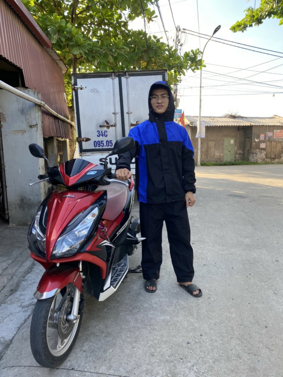 Áo mưa bộ vải dù 2 lớp cao cấp Thành Long, Bộ áo mưa 2 lớp, bộ quần áo mưa siêu nhẹ, bộ quần áo mưa cao cấp, bộ quần áo mưa 2 lớp cao cấp, bộ áo mưa 2 lớp ấm áp khi trời lạnh che trở khi trời mưa – Shoptuankiet