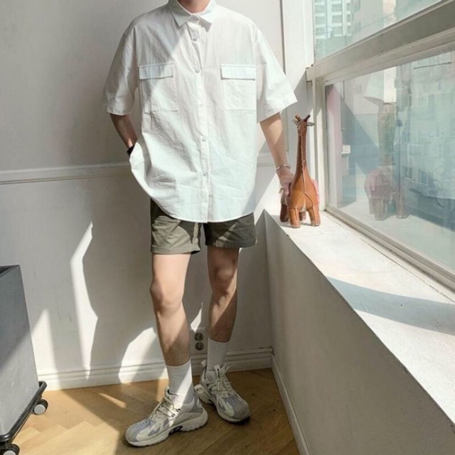 Áo Sơ Mi Tay Lỡ Nam Nữ Basic Chất Vải Cotton 2 màu Đen Trắng