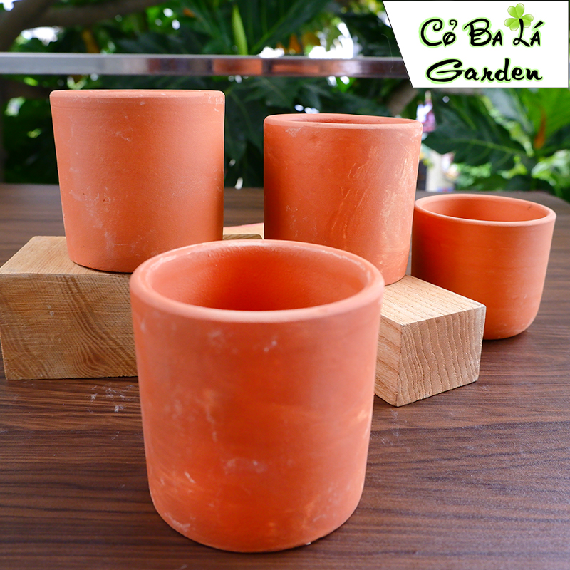 Chậu đất nung trụ