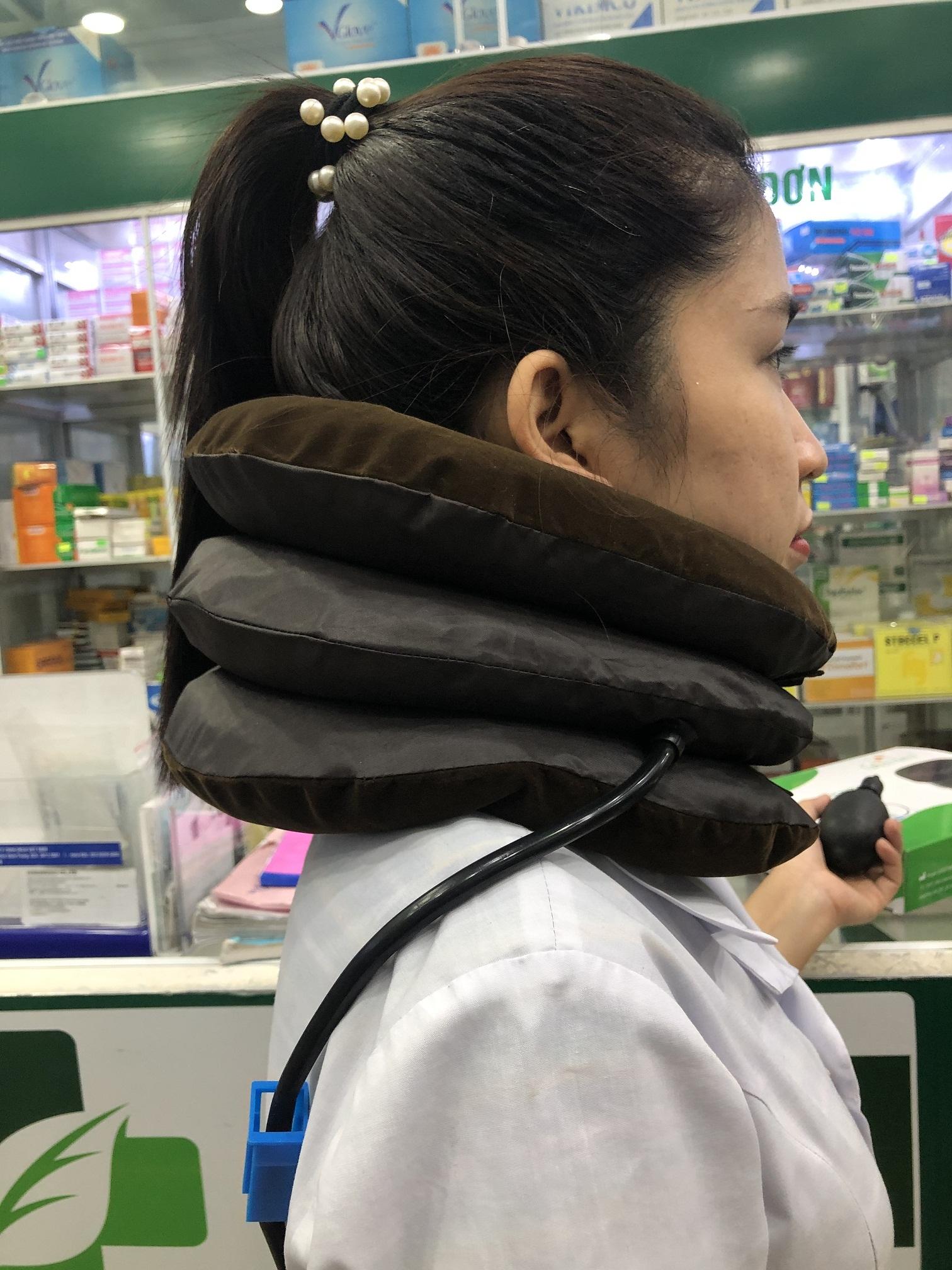 ĐAI NÂNG ĐỐT SỐNG CỔ BẰNG HƠI NẸP NÂNG CỔ BẰNG BƠM HƠI KÉO GIÃN hỗ trợ thoái hóa ĐỐT SỐNG CỔ GREETMED