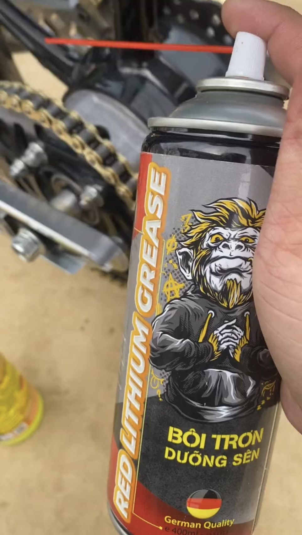 [HCM]Dưỡng Sên Mỡ Bò Sprayking Lithium Grease