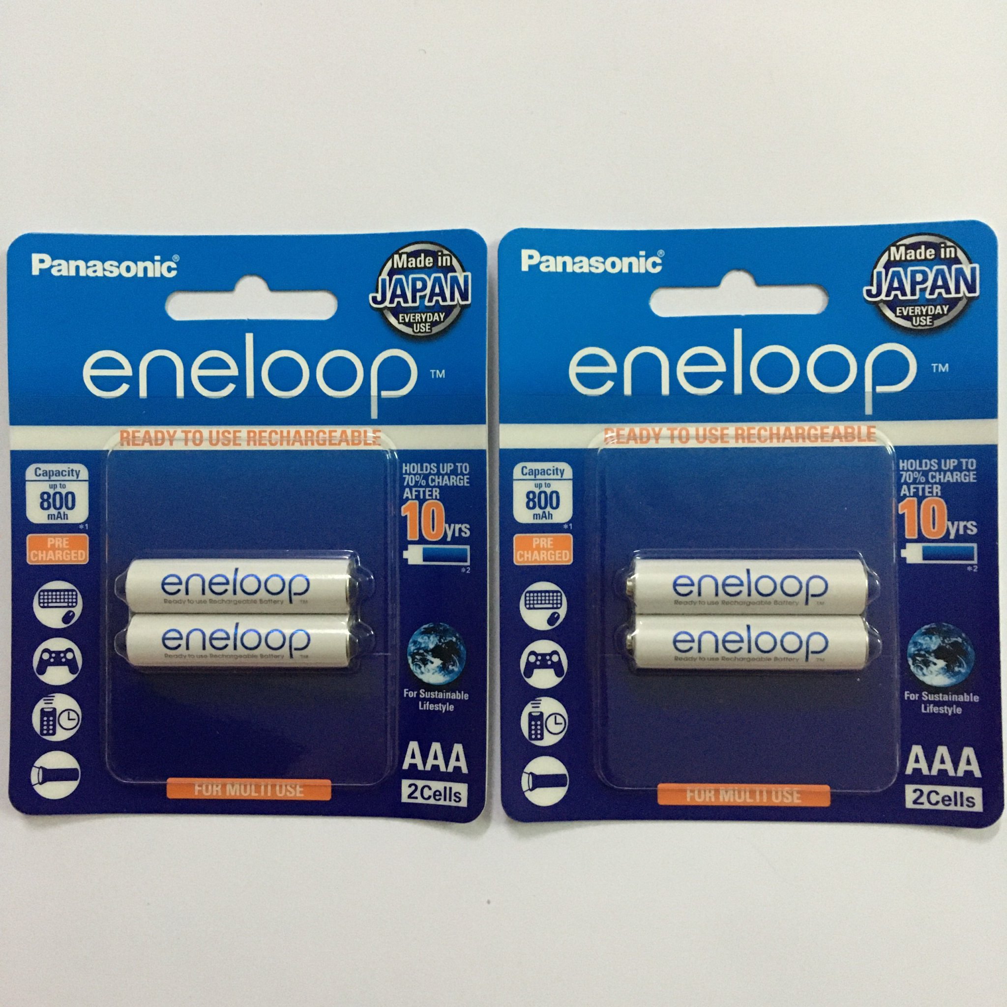 Bộ 4 Pin Sạc AAA Panasonic Eneloop BK-4MCCE/2BT Made in Japan
