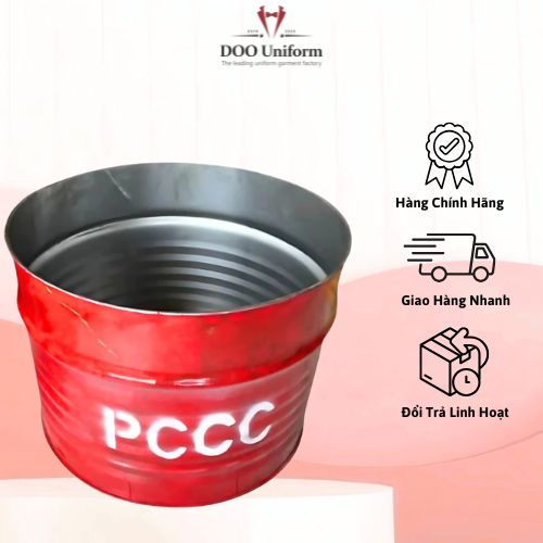 Thùng phi đựng cát PCCC là một thiết bị quan trọng được sử dụng để lưu trữ cát dùng trong công tác phòng cháy chữa cháy