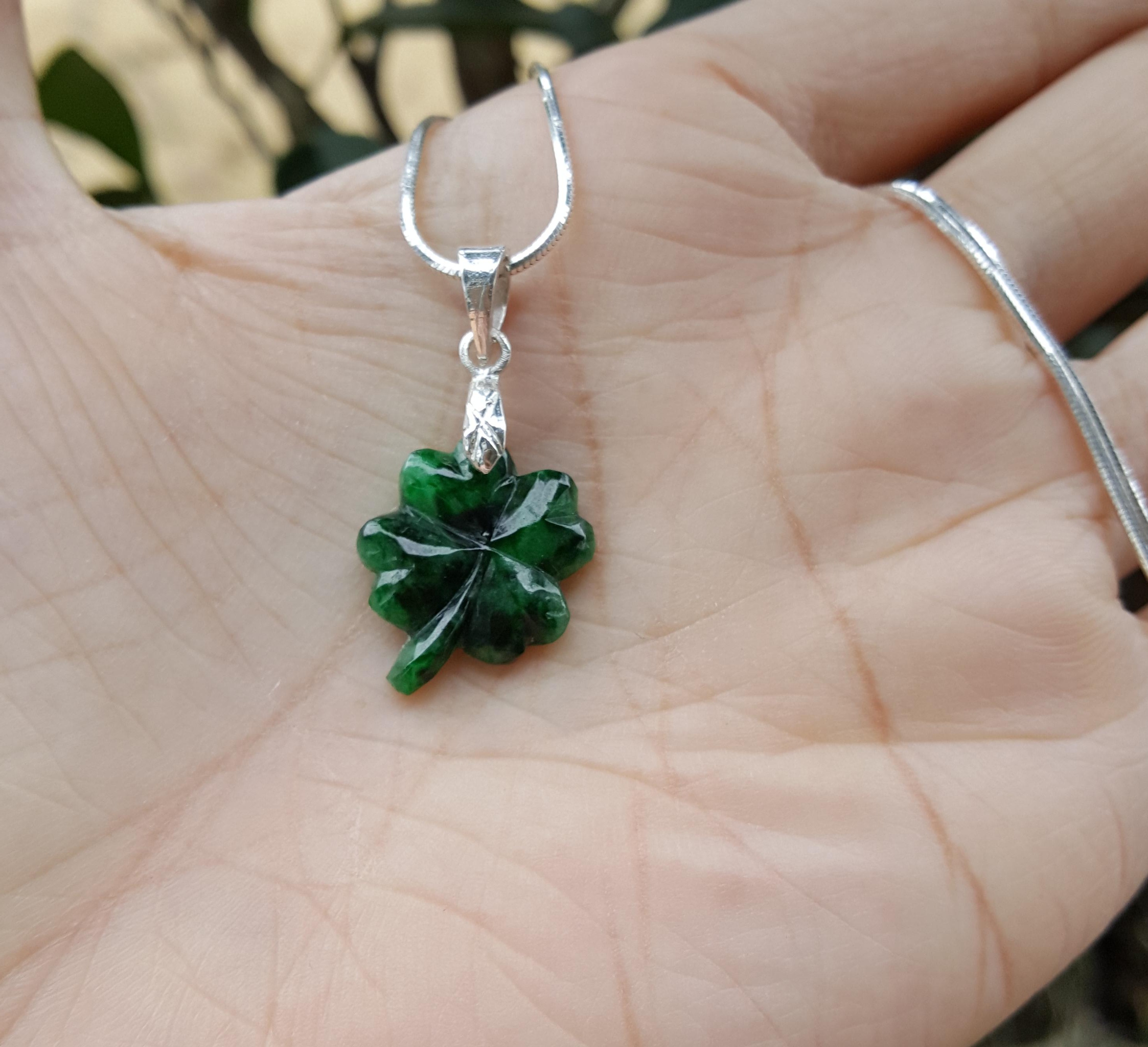 Dây Chuyền Cỏ Bốn Lá May Mắn Đá Cẩm Thạch