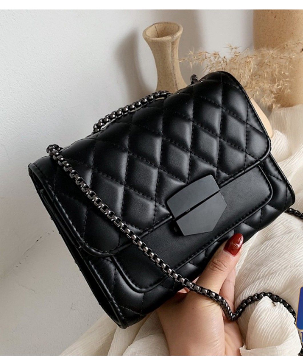 Túi đeo chéo nữ ♥️freeship♥️ túi trần trám khóa nhọn thời trang hq 158