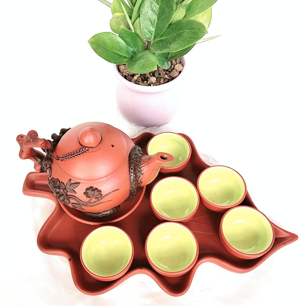 Gốm tử sa - Bộ ấm chén tử sa đắp nổi khay hình lá cỡ to - Dung tích 650 ml