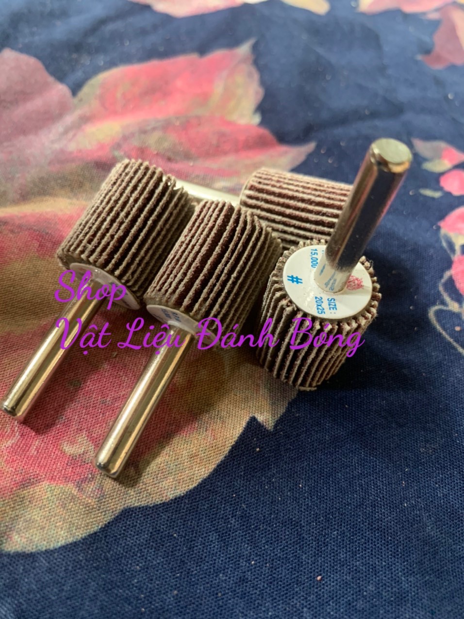 Nhám carem - Nhám trụ - Nhám chuôi 20mm x 25mm x 6mm ( combo 50 cái )