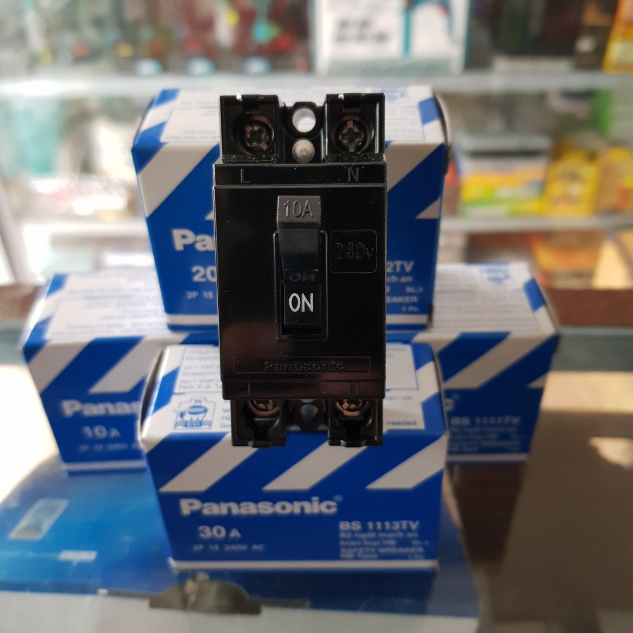 [ PANASONIC ] CB CÓC 10A, 15A, 20A, 30A, 40A ( CB đen ..)