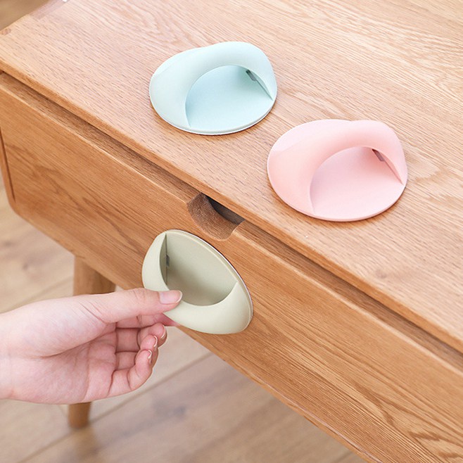 Tay nắm cửa đa năng kèm miếng dán