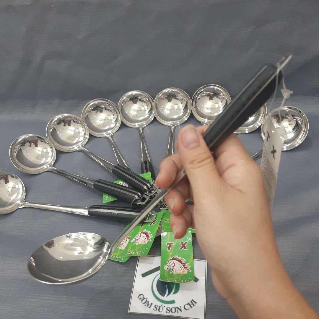 Vá múc canh, muôi múc canh inox cán nhựa đen dài 20cm