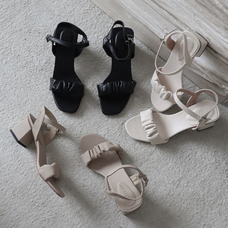 Giày cao gót 5 phân gót vuông quai ngang bự Band Sandals 25 STUDIO