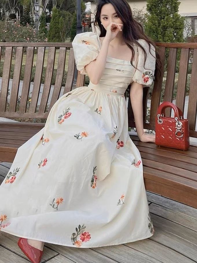 Đầm midi hoa tay bồng dáng dài chất kate thêu đầm maxi đi biển