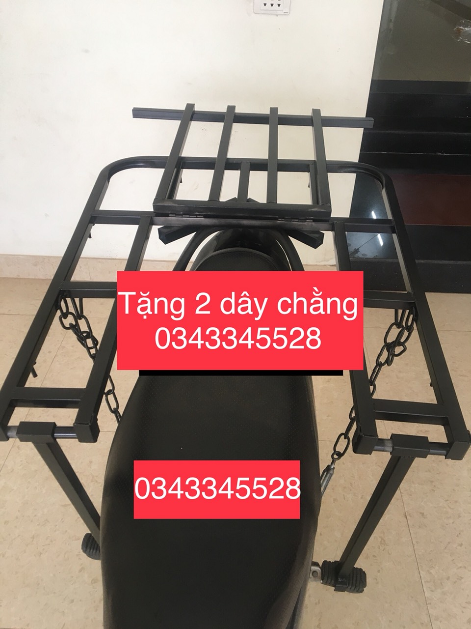 Baga xe máy - giá xe trở hàng Loại mở nắp đổ xăng có thanh chắn chống chôi hàng- phù hợp nhiều loại xe - tặng 2 dây chằng