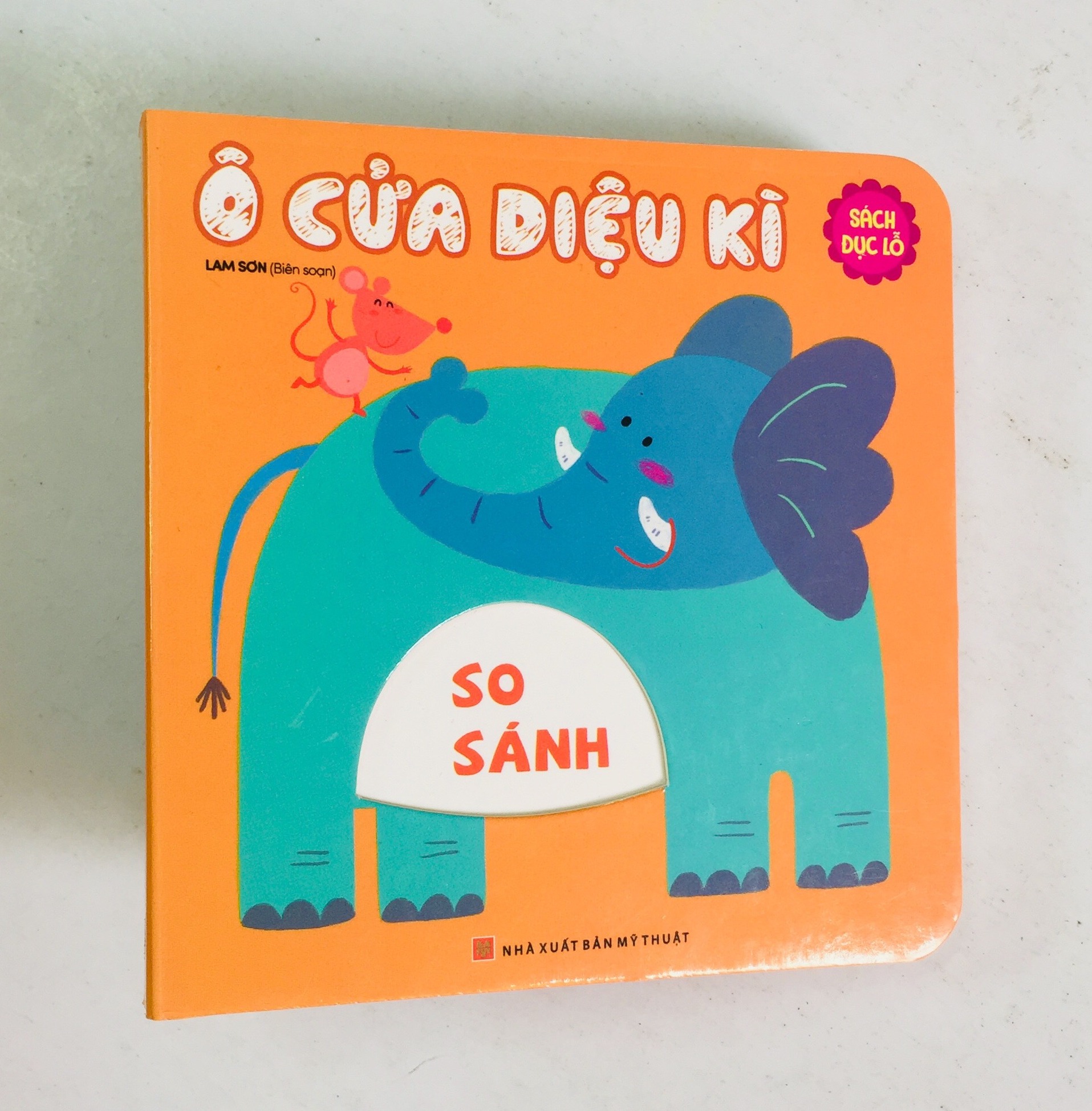 Sách - ô cửa diệu kì - so sánh
