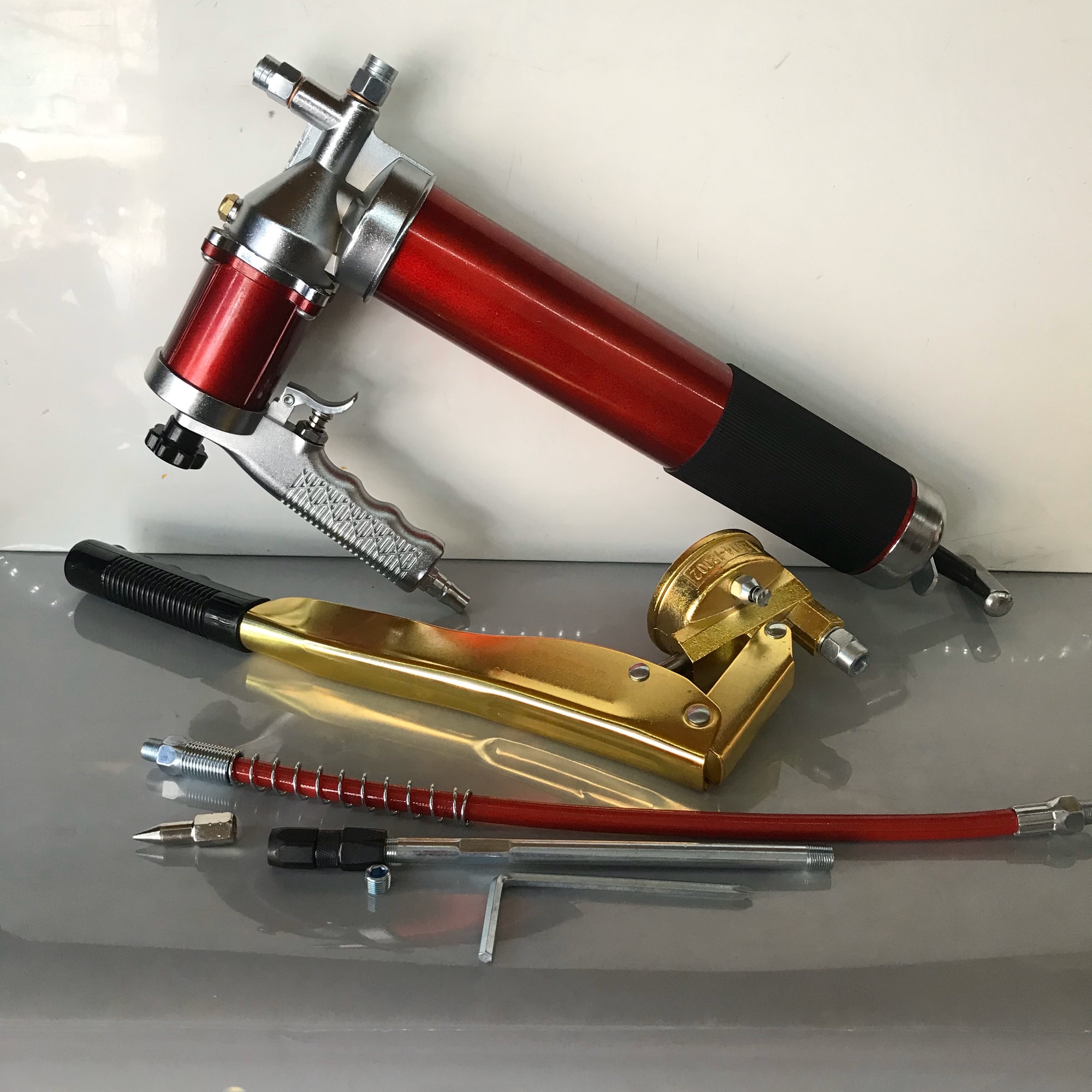 Bơm mỡ bò dùng hơi hoặc tay cao cấp 900cc