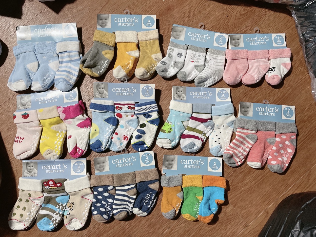 Tất cho bé, Set 3 đôi tất xù Carters chống trượt cho bé 3m-5 tuổi dày dặn ấm ấp
