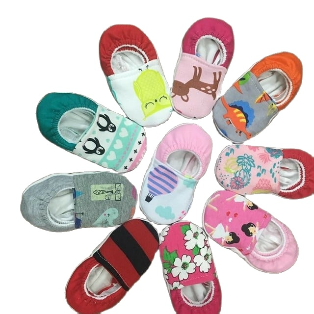 Combo 10 Đôi Giày Vải Giày Nỉ Cho Bé Hàng Đẹp Không Trơn Trượt, Êm Chân Thoải Mái