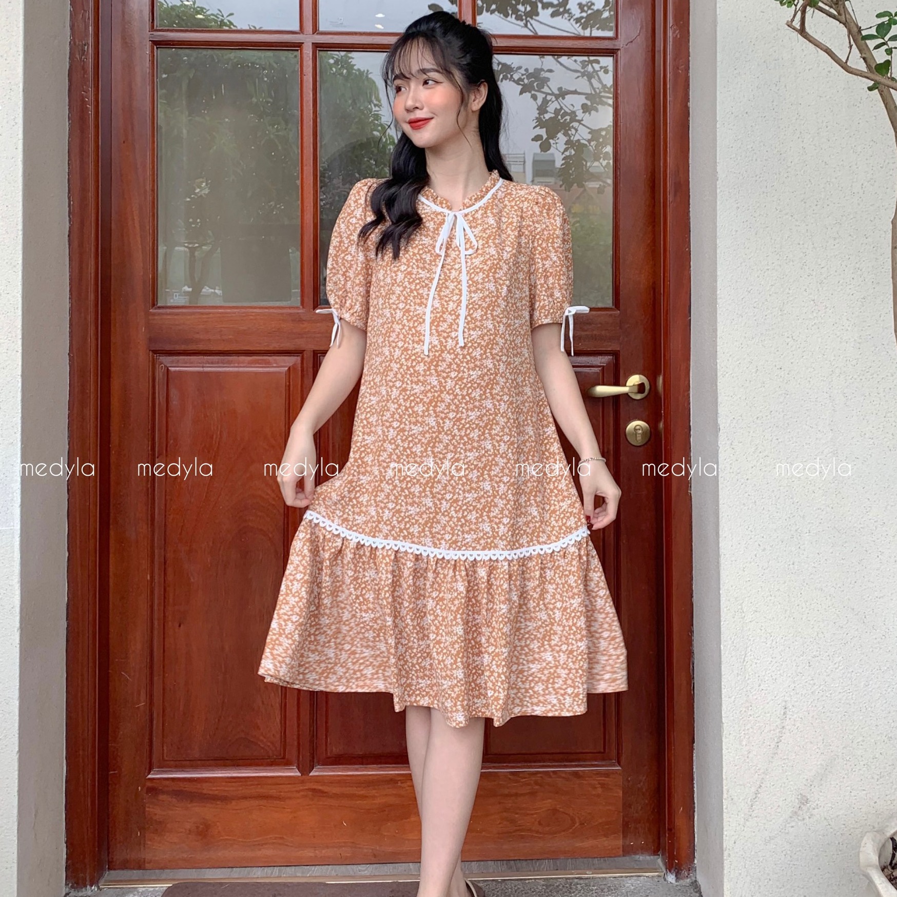 Váy bầu công sở mùa hè đũi lụa hoa nhí cho bầu đi làm, đi chơi, du lịch - Đầm bầu đẹp thiết kế Medyla - VS710