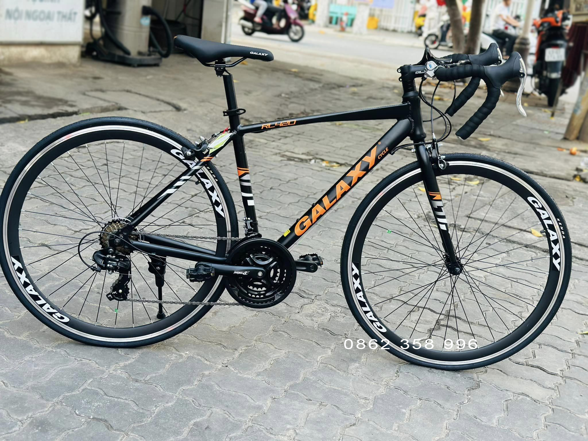 Xe đạp đua tay cong Galaxy RL420 khung nhôm màu sắc siêu đẹp giá bao tốt