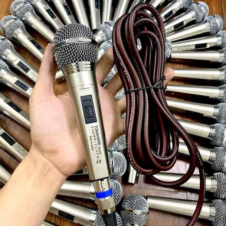 Micro Karaoke Có Dây Tomahawk Cao Cấp Thu Âm Nhạy, Trong Tiếng Mic Cho Dàn Karaoke,