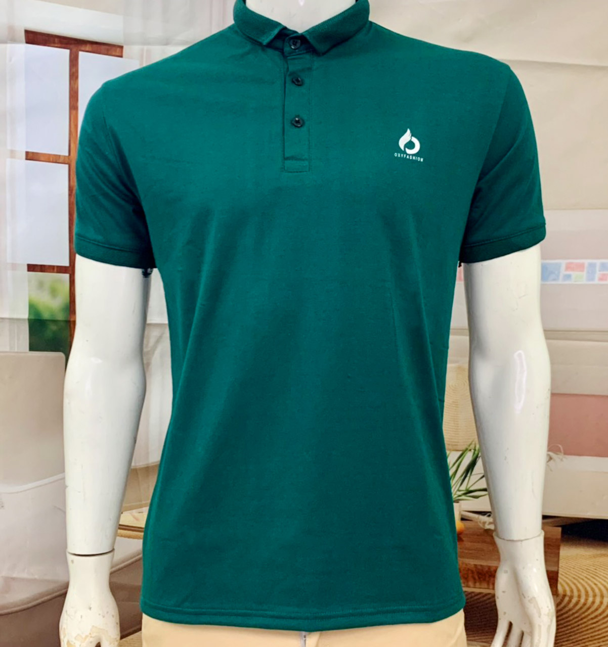 Áo cổ bẻ xanh rêu