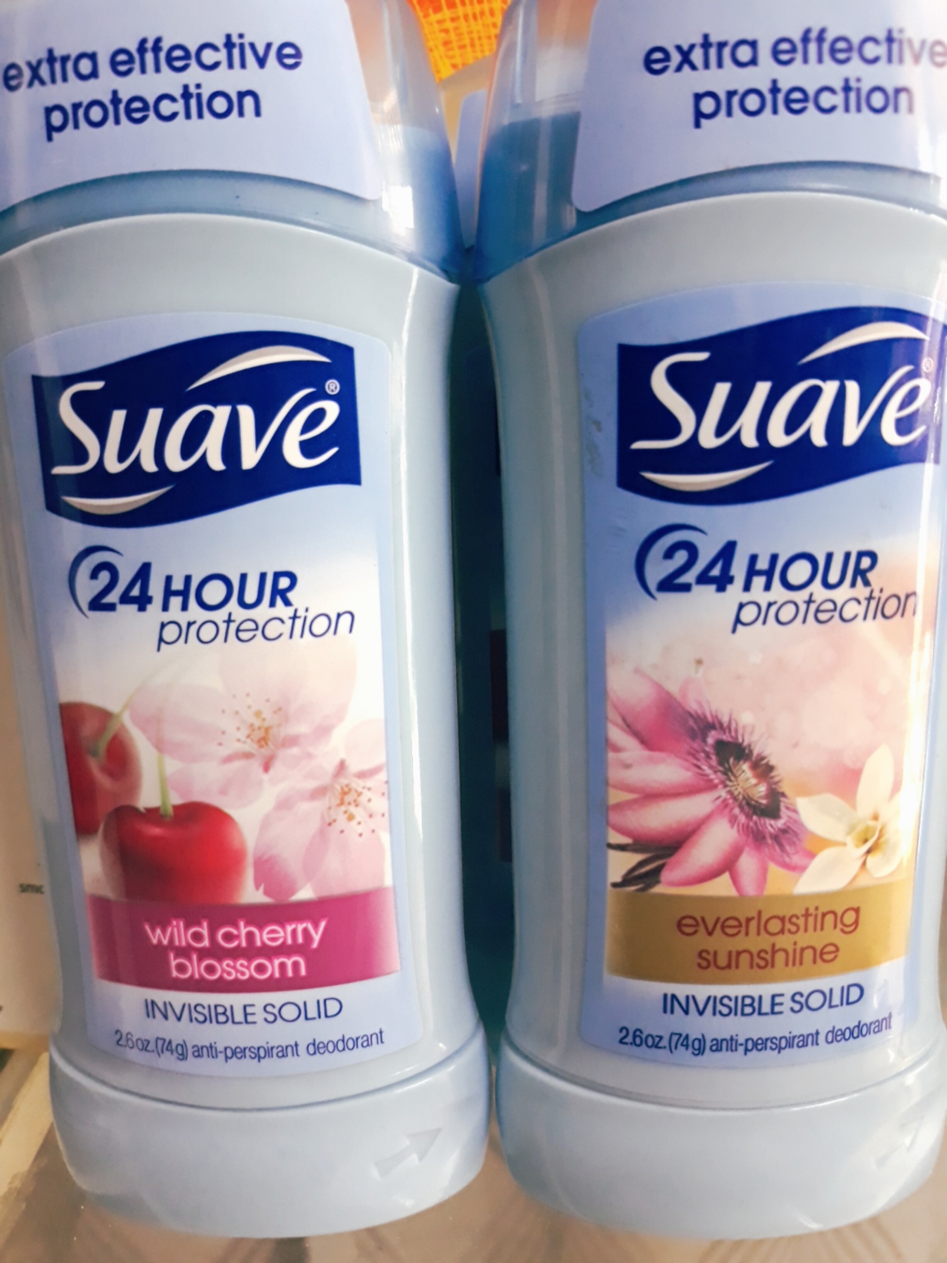 Lăn sáp khử mùi Suave
