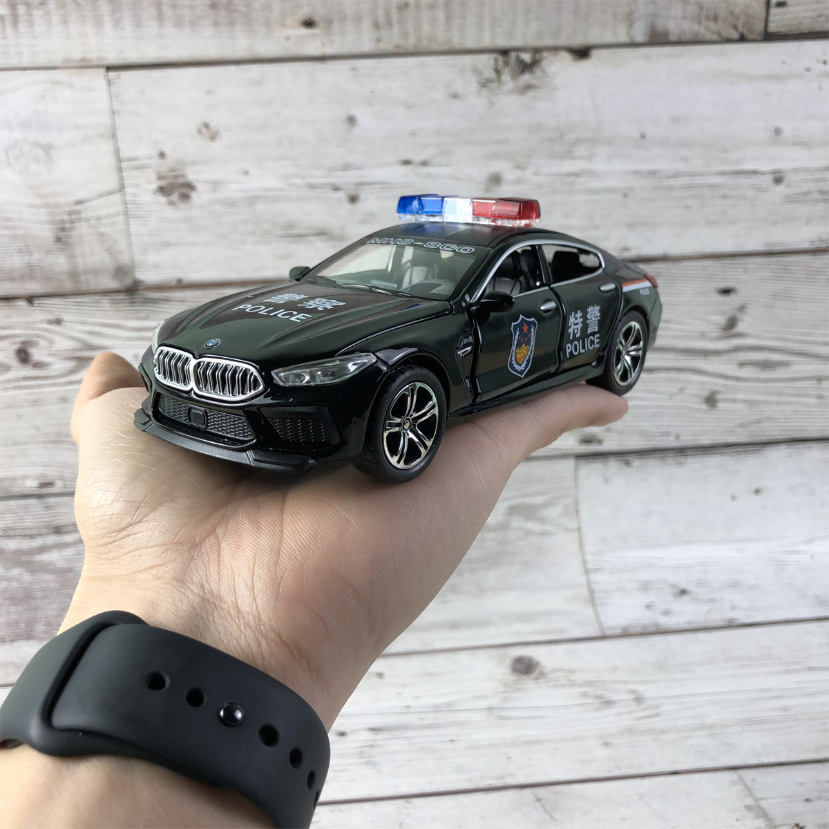 Xe mô hình BMW CS tỉ lệ 1:32 chất liệu hợp kim