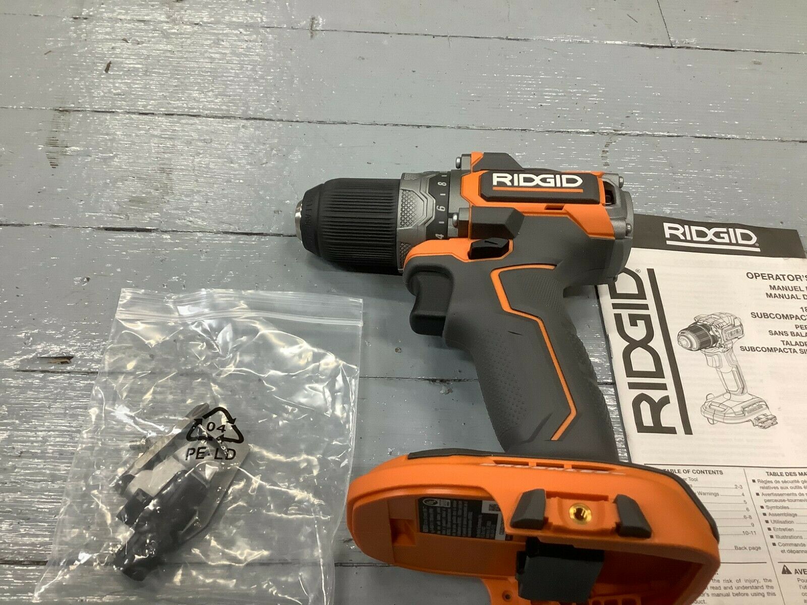 Máy khoan chính hãng ridgid r8701 18v sub-compact brushless.