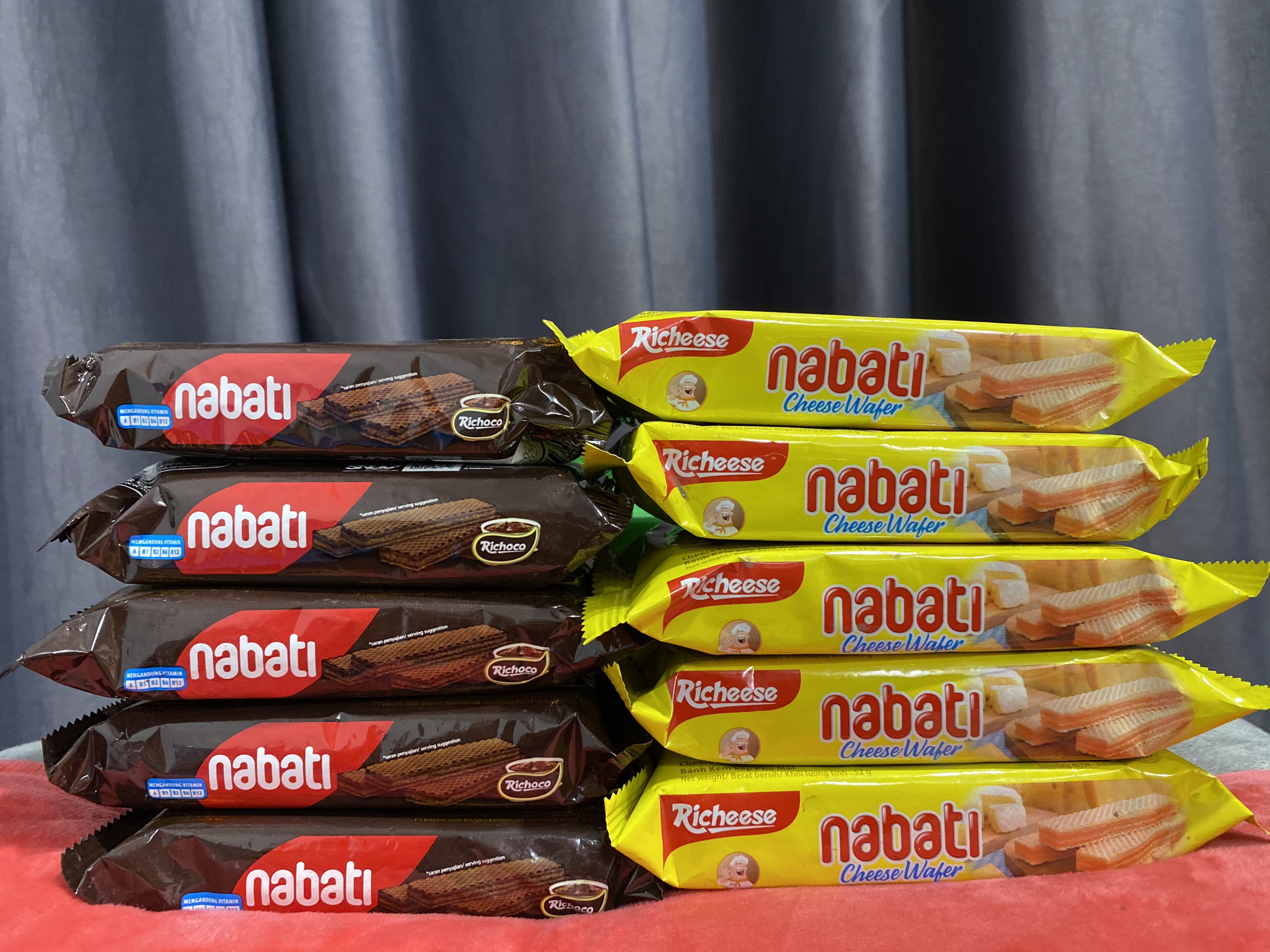 Bánh kem xốp Nabati Richeese nhân Phomai/ Socola (loại 52g)