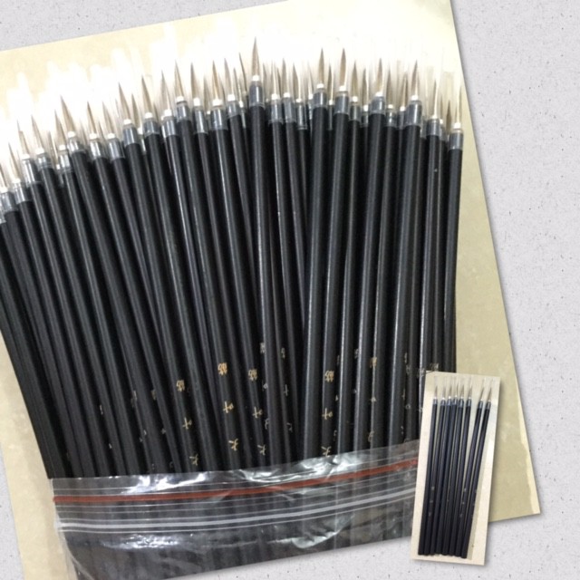 Bút tỉa lông ngắn