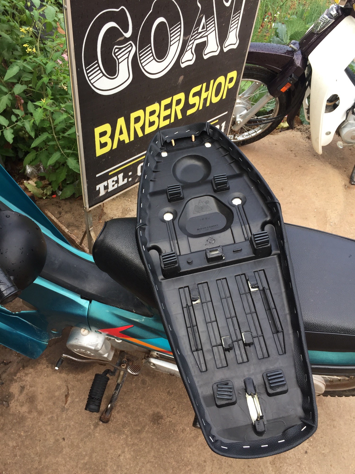 Yên xe Wave nhỏ Wave 110 đời cũ Wave alpha