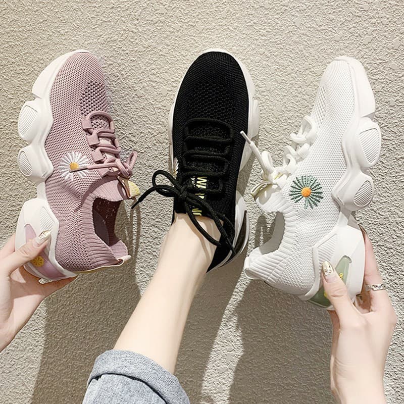 ( 3 MÀU ) Giày Nữ Cổ Chun Hoa Cúc Đế Màu Cực Đẹp Kiểu Dáng Thể Thao Hot Trend 2020