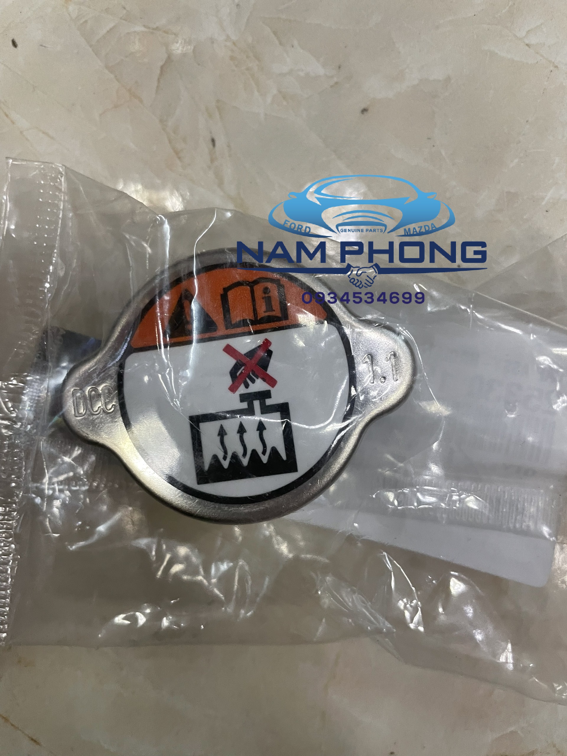 Nắp két nước mobis kia carnival 2.5 - 253301r000