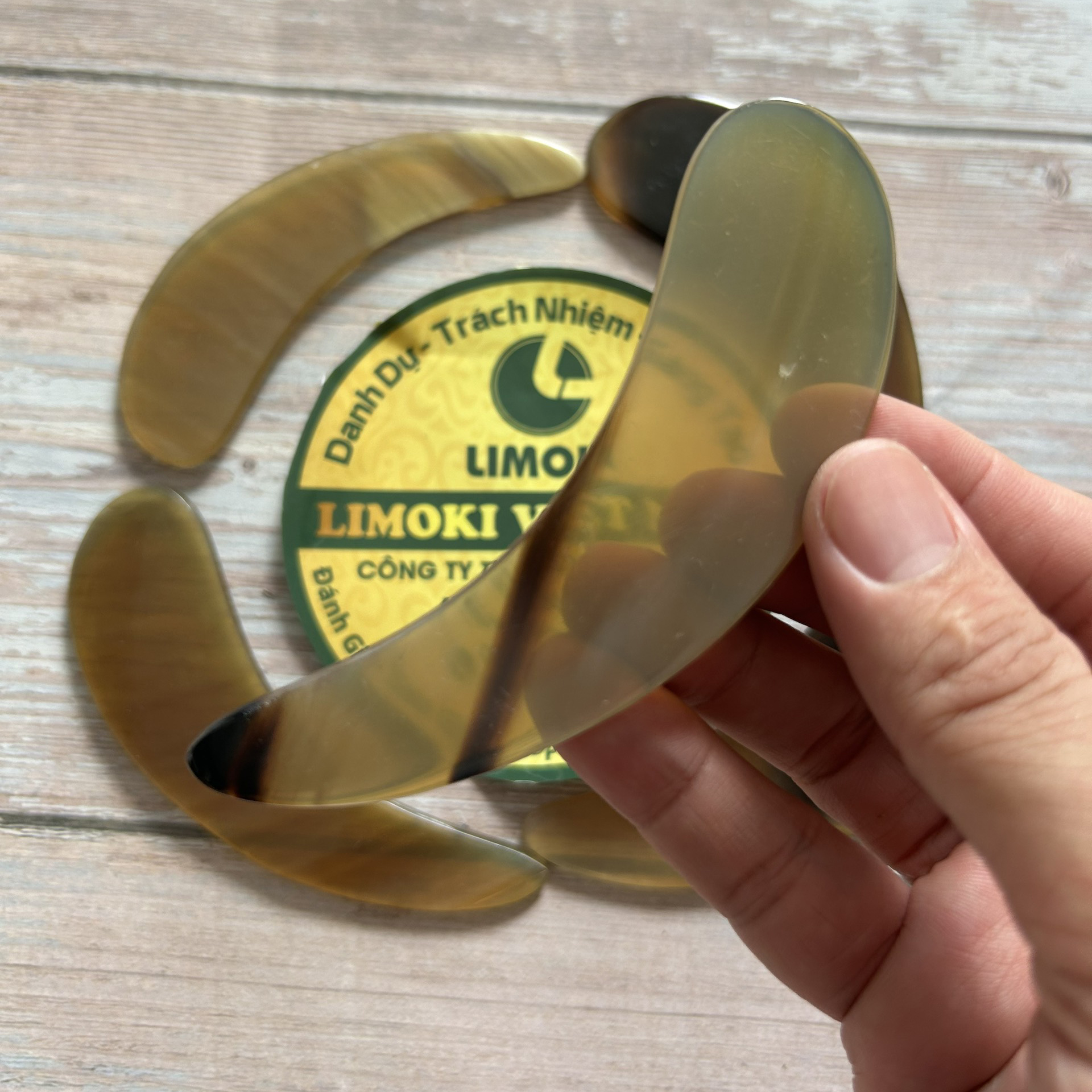 [HCM]Thanh Cạo Gió Bằng Sừng Trâu