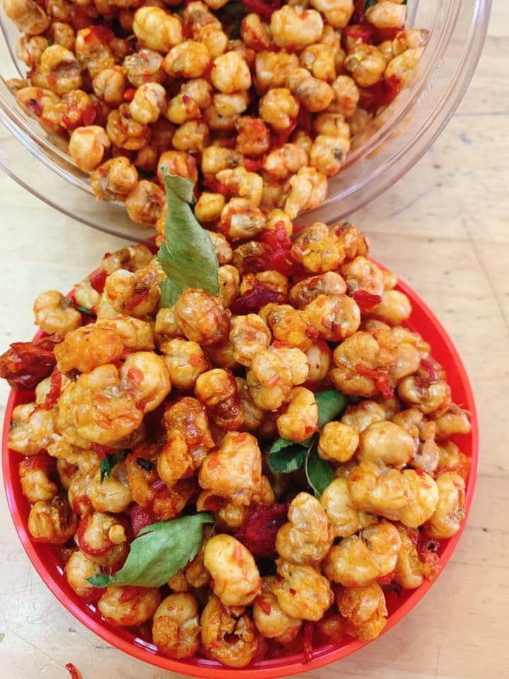 Bắp lắc khô bò lá chanh 100g