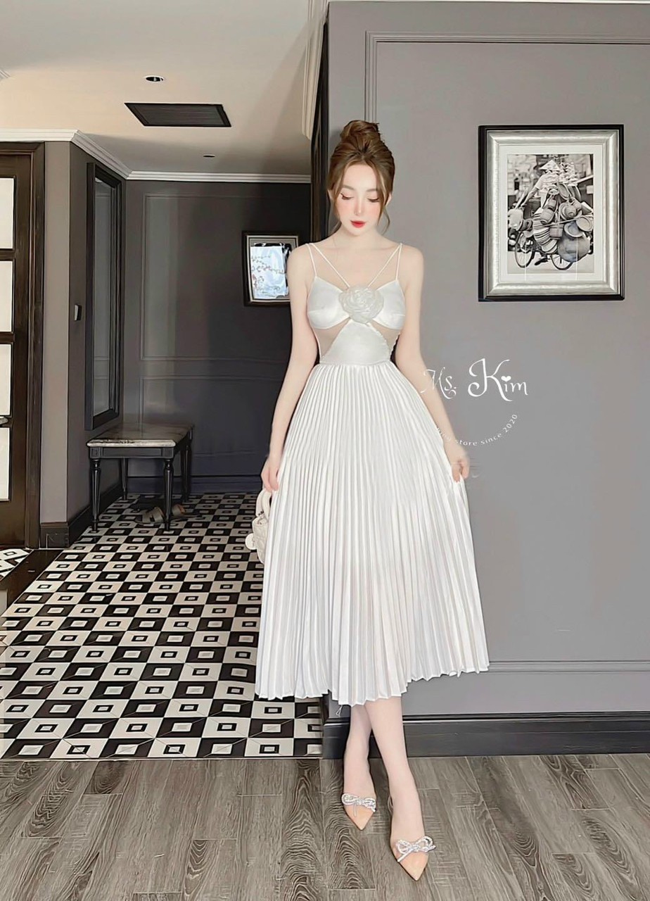 Đầm 2 dây đính hoa khoét eo dập ly xòe form midi mẫu mới hottrend, Đầm nữ chất cotton 2 dây đính hoa ngưc có mút váy xòe xếp ly đi chơi, dự tiệc sang trọng, Đầm nữ 2 dây ngực có mút đính hoa thắt eo cực tôn dáng váy xếp ly DX