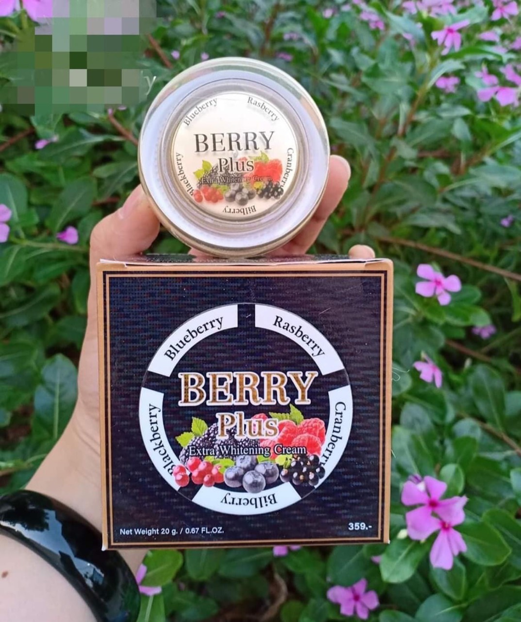 Kem trị nám dưỡng trắng da Berry Plus Extra Whitening Cream