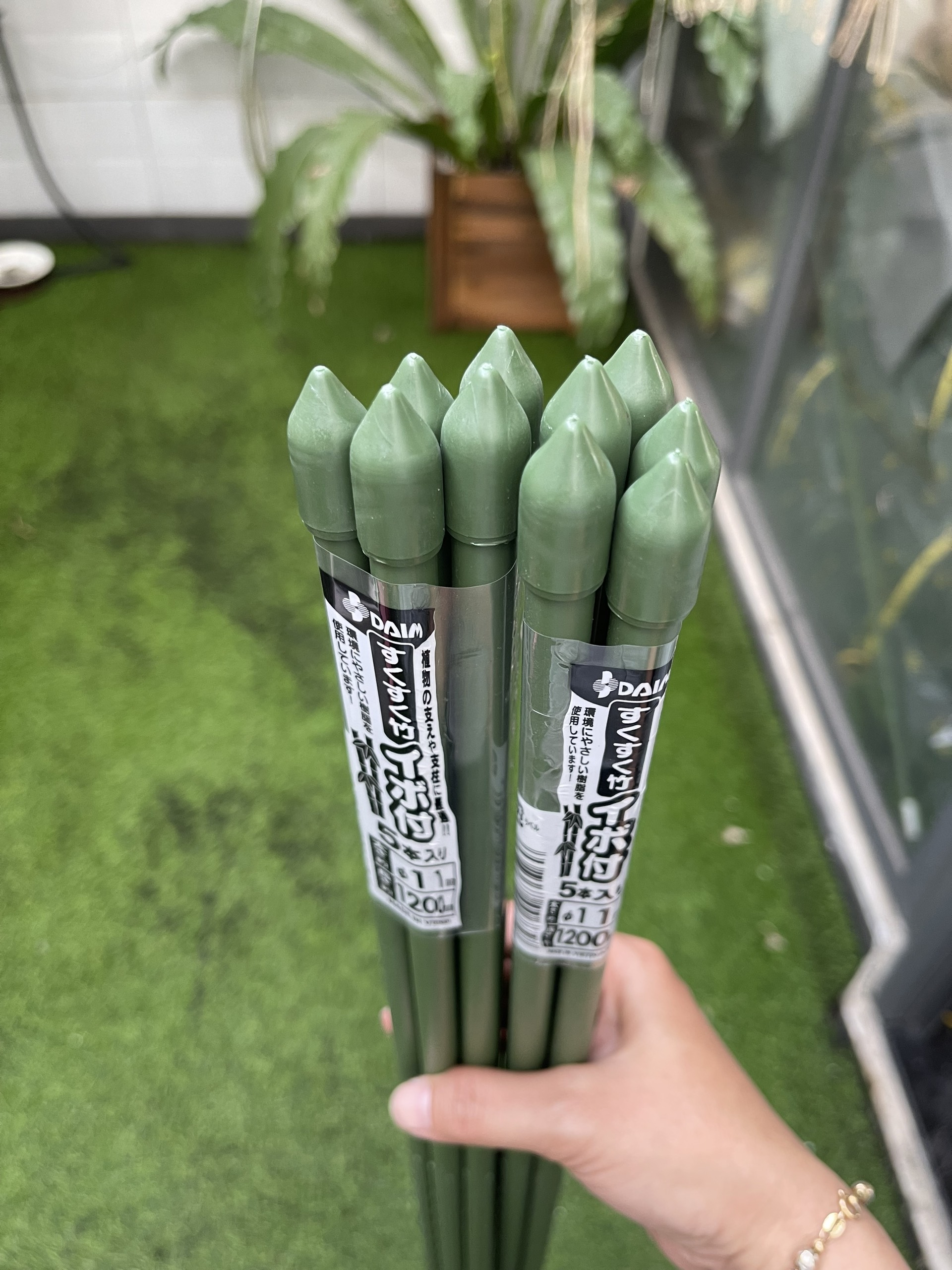 10 ống thép bọc nhựa dài 120cm của Nhật chuyên dùng làm giàn cho cây leo, khung trồng cây, cây leo giàn